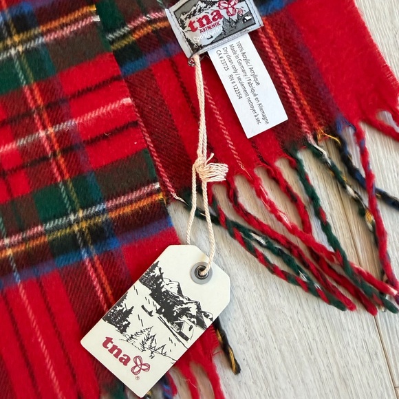 TNA NWT red tartan plaid scarf with fringe. Iconic ARTITZIA accessory for Winter - Picture 2 of 12